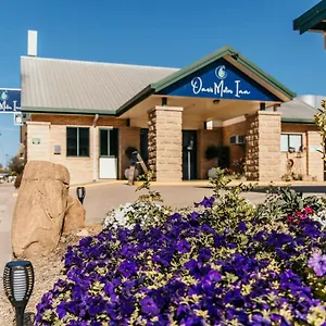 Oasis Motor Blackall